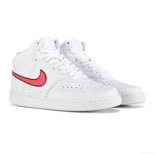 Women’s NWT Nike court Vision mid top shoes, size 8